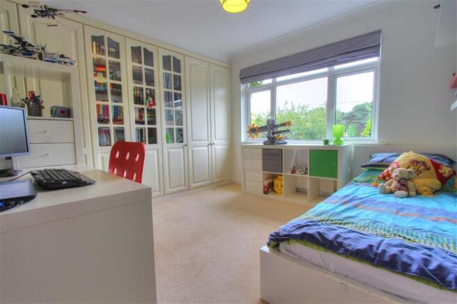 Bedroom 4: