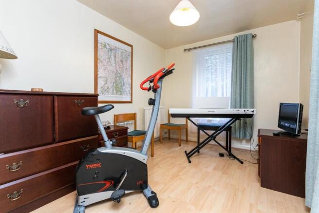 Bedroom 6.jpg