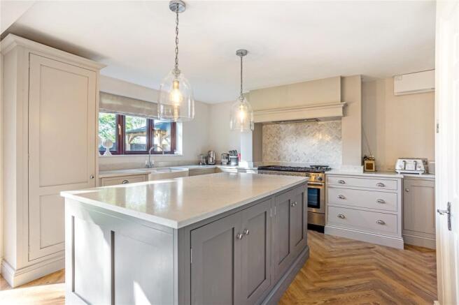 Newly Fitted Kitchen