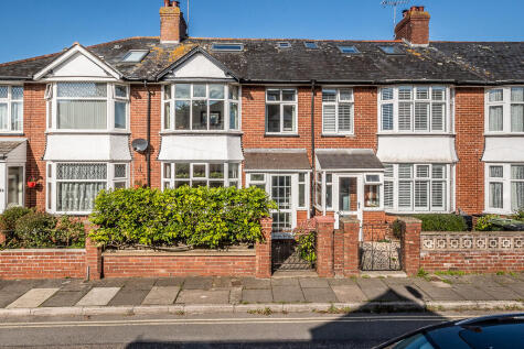 Retreat Road, Topsham