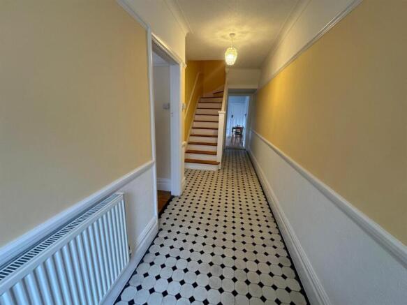 RECEPTION HALLWAY