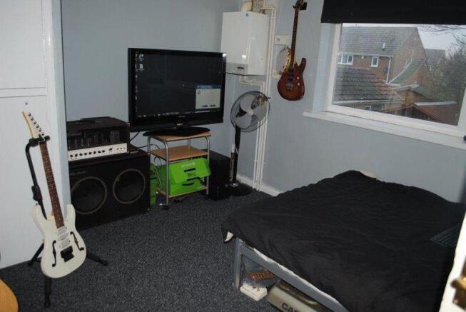 Photo 12