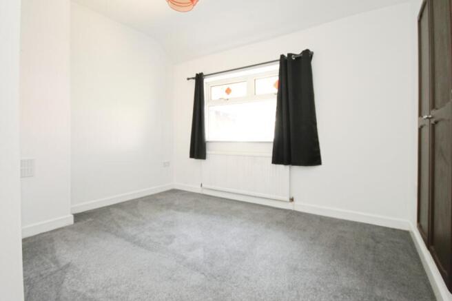 3 bed Town House to rent Image 6