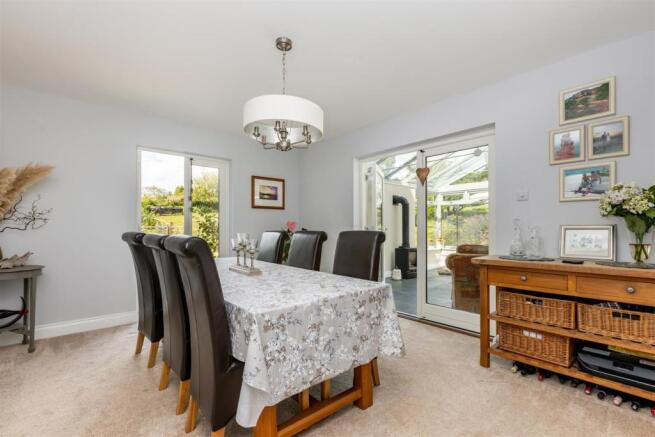A 29 - Woodpecker Cottage Coffinswell - 210811.jpg