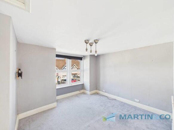 CAM02145G0-PR0103...