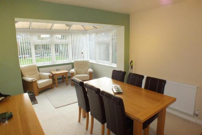 Dining Room 2.JPG