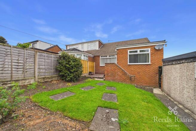 2 bed Bungalow for sale Image 12