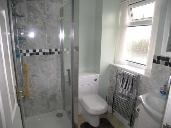 En Suite Shower Room