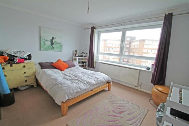 Bedroom1.jpg