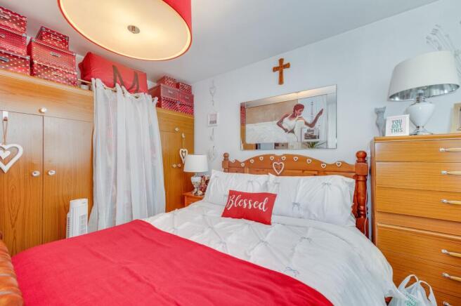 1 bed Terraced for sale Image 8