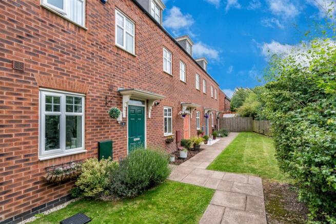 51, Water Reed Grove, Walsall, West Midlands, WS2 