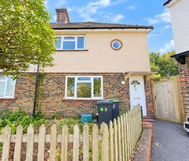 8 Pine View, Platt, Sevenoaks, Kent, TN15 8LA