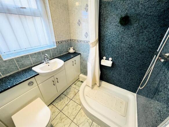 1 bed Semi-Detached Bungalow for sale Image 9