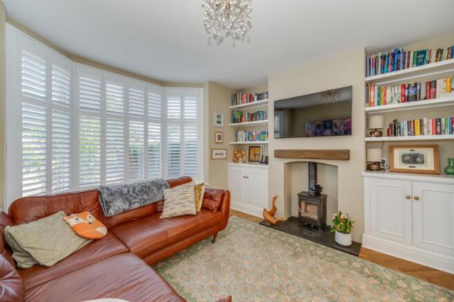 KITCHEN, DINER AND LIVING ROOM