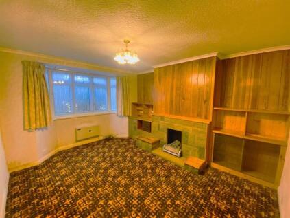 Coombe Close, Hounslow