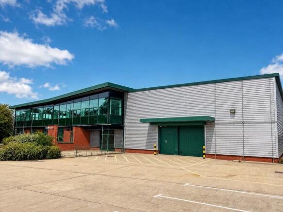 Circuit House - main picture.jpg