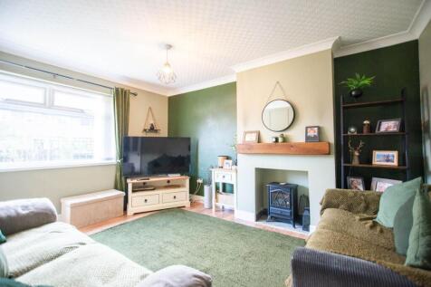 Elgar Road, Hull, HU4