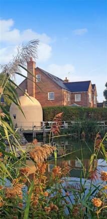 External - Pond View.jpg