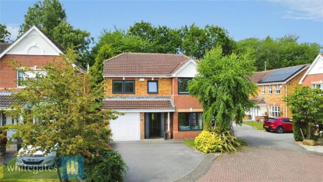 4 bed Detached for sale in barnsley