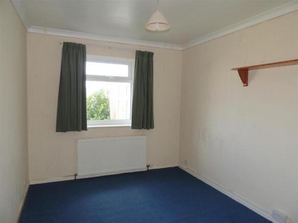 Bedroom: