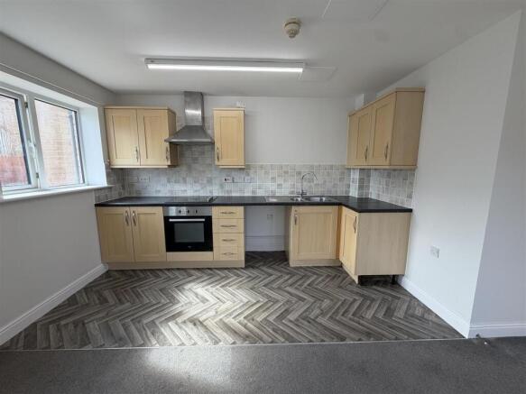 Kitchen/Lounge