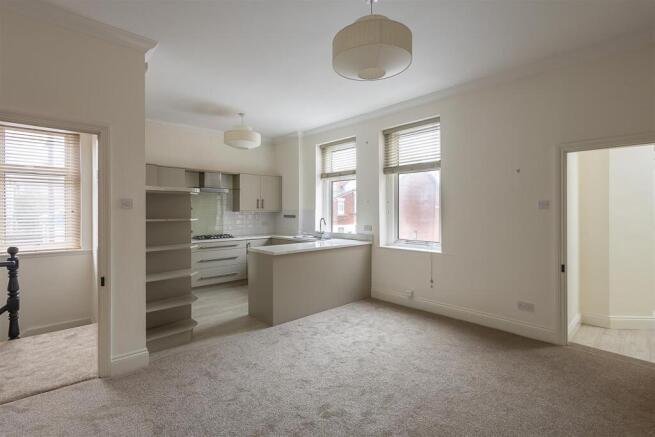 Open Plan Lounge/Kitchen