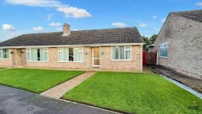 3, Meadow Way South, Wimblington PE15 0QZ