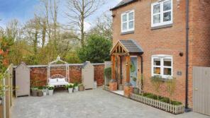 1 Millers Cottages, Tamworth Road, Ashby De La Zouch LE65 2PR