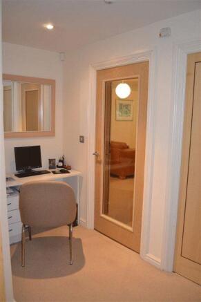 Photo 6
