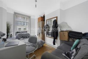 Flat 27, Furnival Mansions, Wells Street, London W1T 3PL