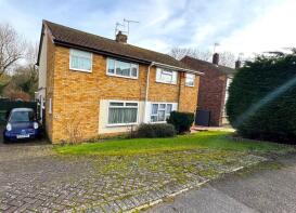 8, Greenacres Road, Worcester WR2 5EZ