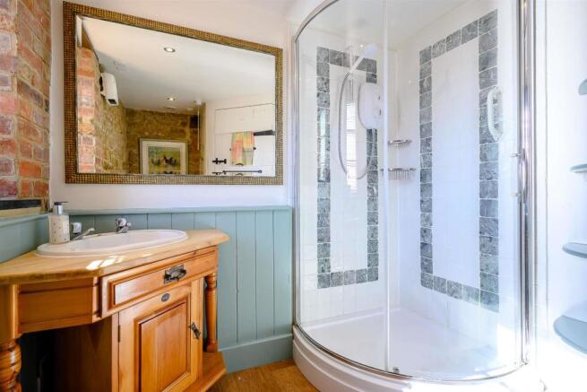 Barn Shower Room-interior19-800.jpg