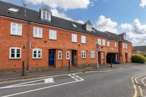 4, Vine Court, Vine Lane, Warwick CV34 5BF