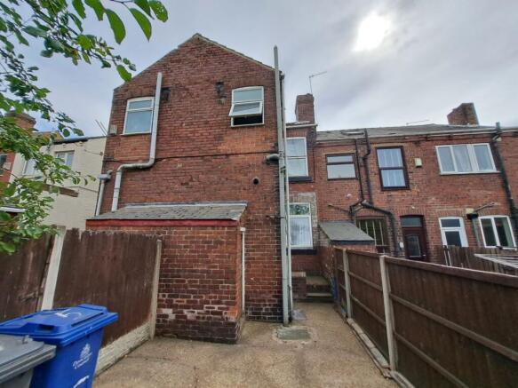 2 bed Terraced for sale Image 12
