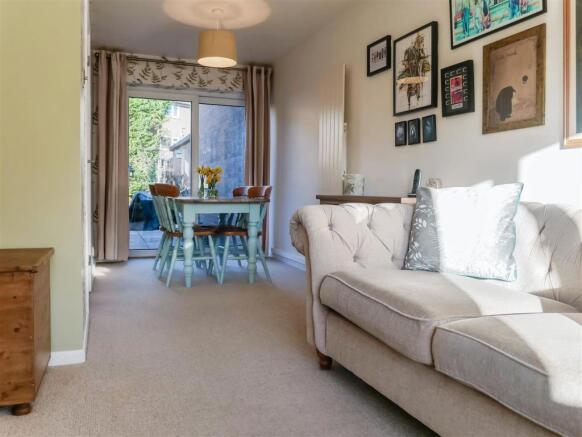 Lounge-Dining Room