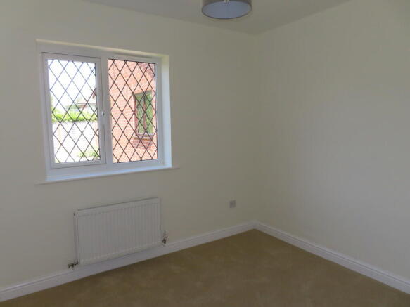 2 bed Detached Bungalow for sale Image 12