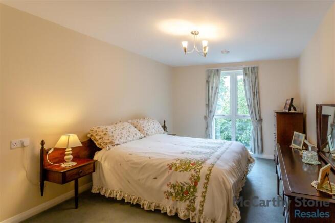 1 bed Apartment for sale Image 7
