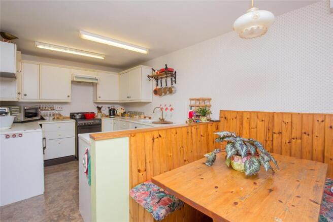 Kitchen / Dining