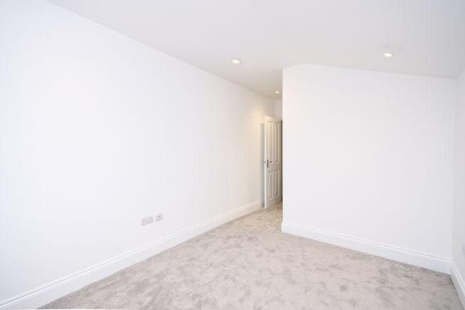 Bedroom 1a