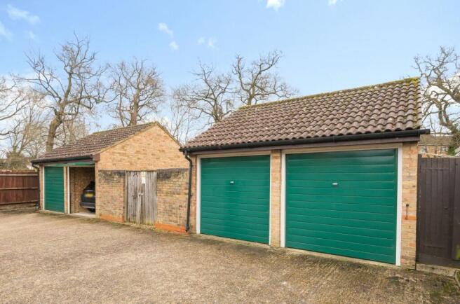 Garage Block