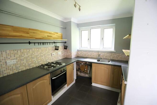 Holly Road, Risca, Newport. NP11 6HZ photo 4
