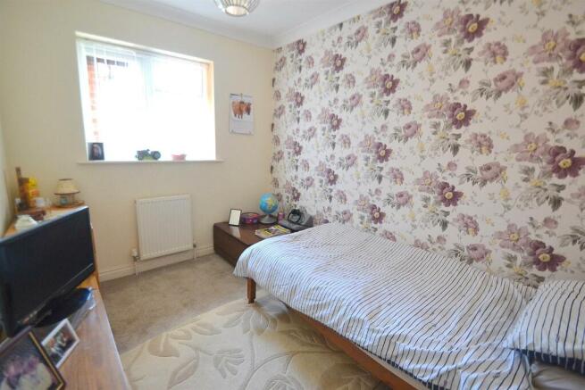 9BIRCHBED3.JPG