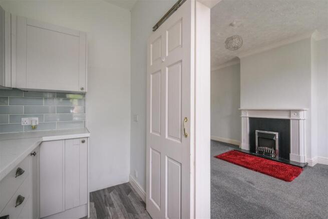 3 bed Terraced for sale Image 6
