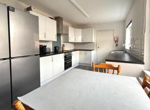 Kitchen 1