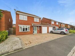 11, Osprey Close, Worcester WR2 4BX