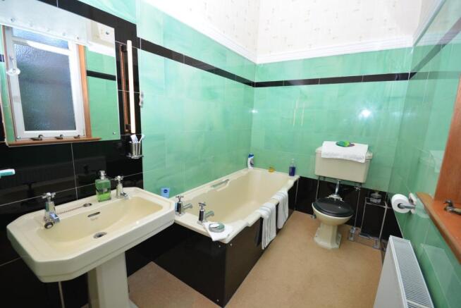 Photo 11