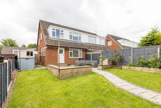3 bed Semi-Detached for sale Image 6