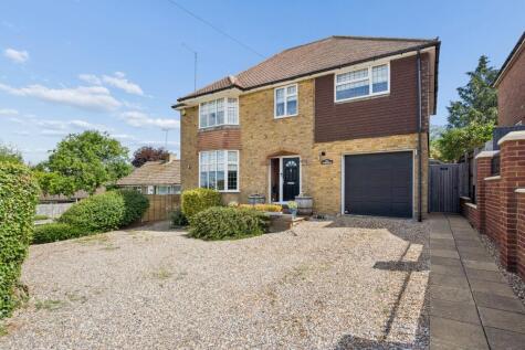 Hawthorn Way, Chesham