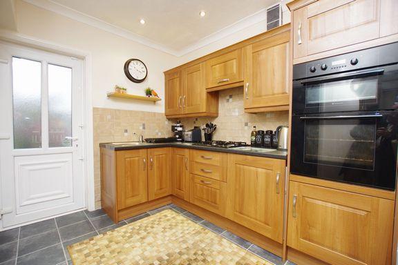 dining kitchen 5