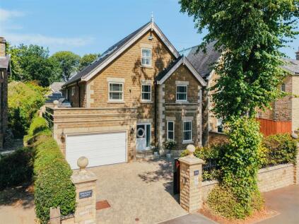 Fernleigh Mount, 116 Totley Brook Road, Dore, Sheffield